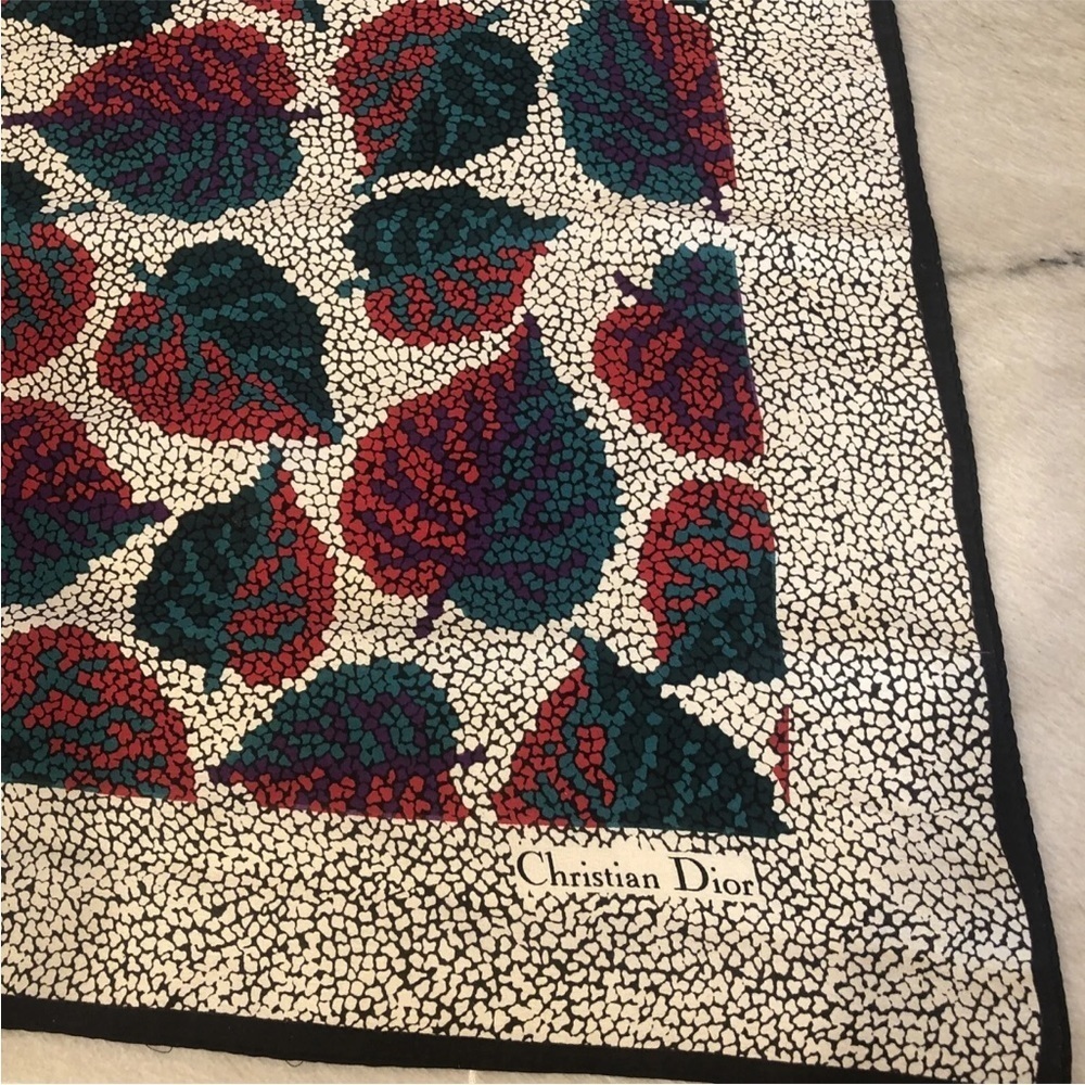 Vtg Christian Dior Silk Scarf  Logo Fall Leaves Classic Echarpes 34 X 34 square - Picture 9 of 11
